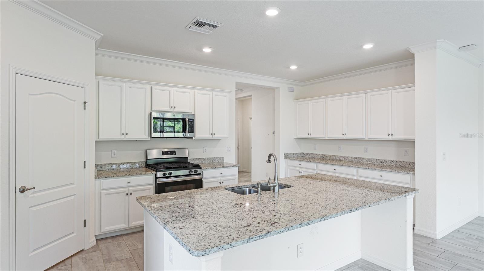 17311 BLUE RIDGE PL, BRADENTON, FL, 34211