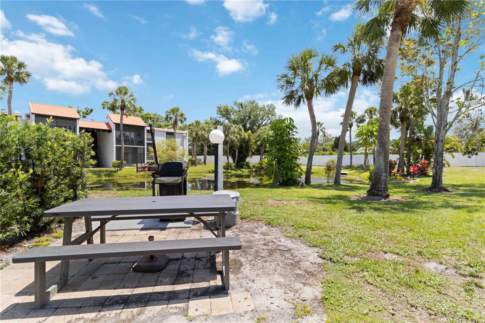 3281 BENEVA RD #104, SARASOTA, FL, 34232