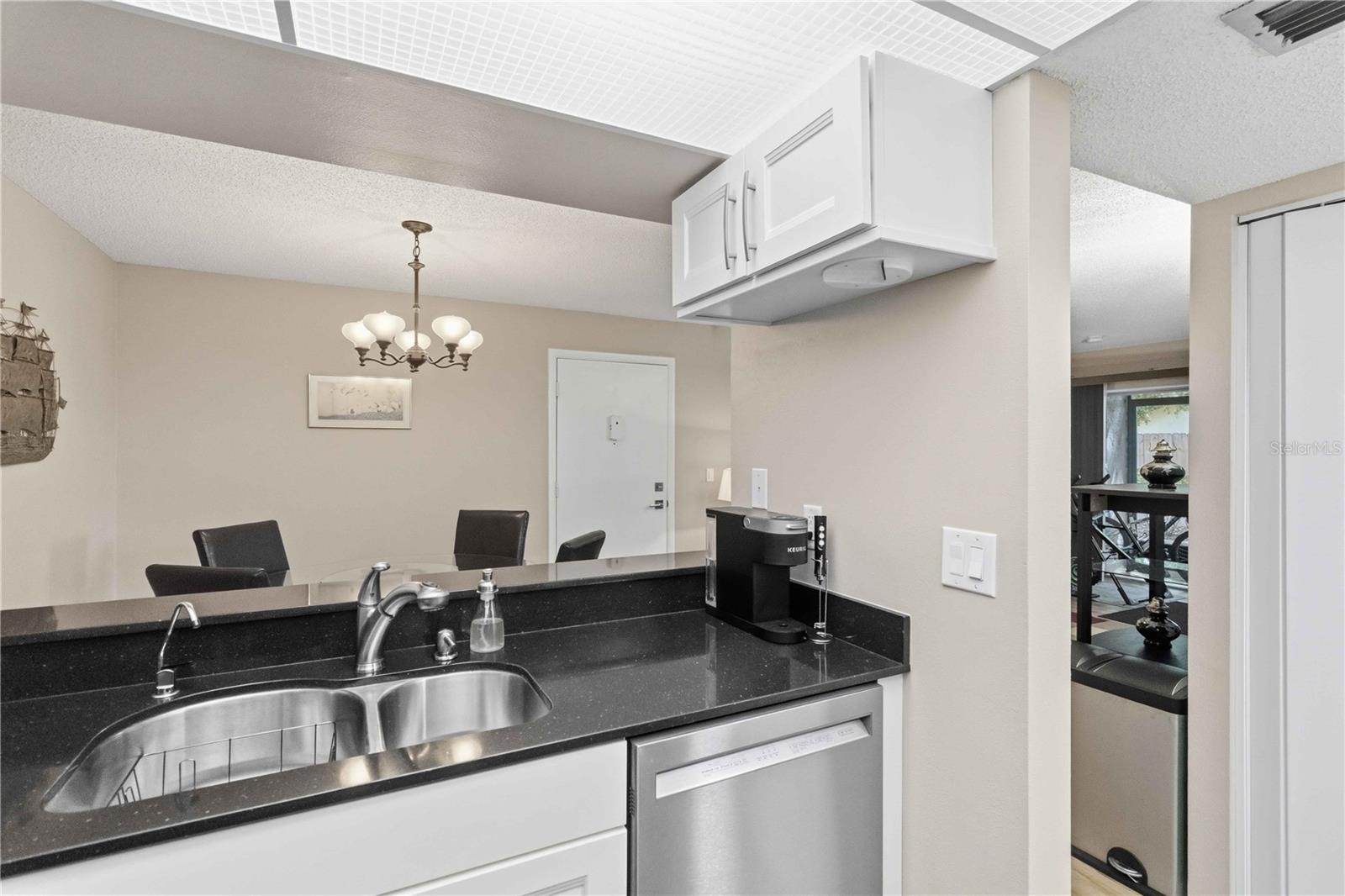 3281 BENEVA RD #104, SARASOTA, FL, 34232