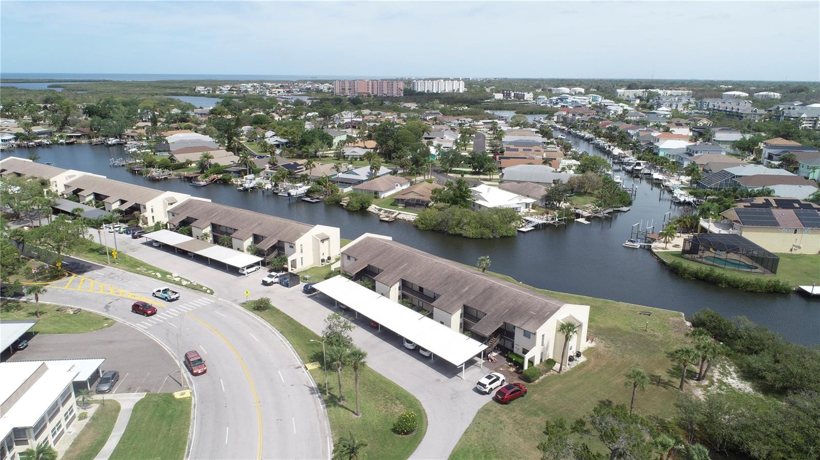 4609 MARINE PKWY #203, NEW PORT RICHEY, FL, 34652