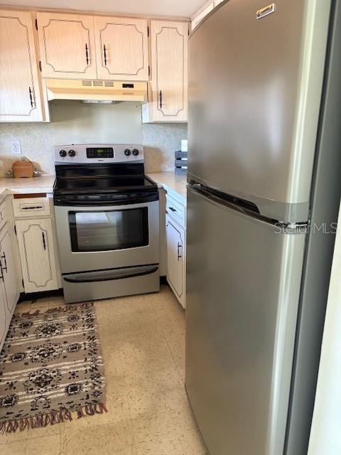 4609 MARINE PKWY #203, NEW PORT RICHEY, FL, 34652