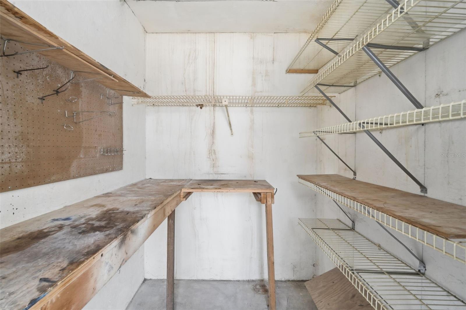 910 BIG TREE RD #202, SOUTH DAYTONA, FL, 32119