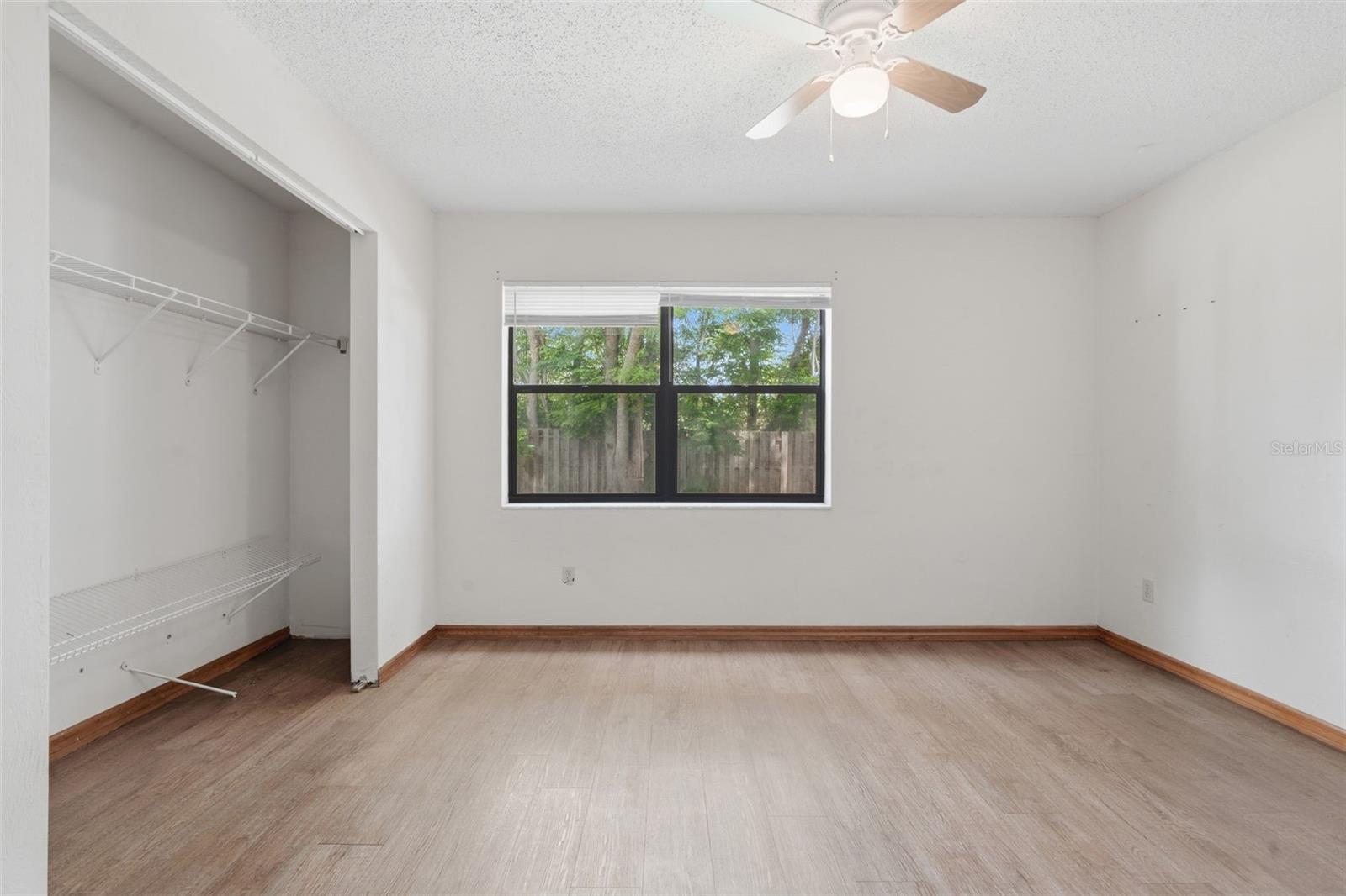 910 BIG TREE RD #202, SOUTH DAYTONA, FL, 32119