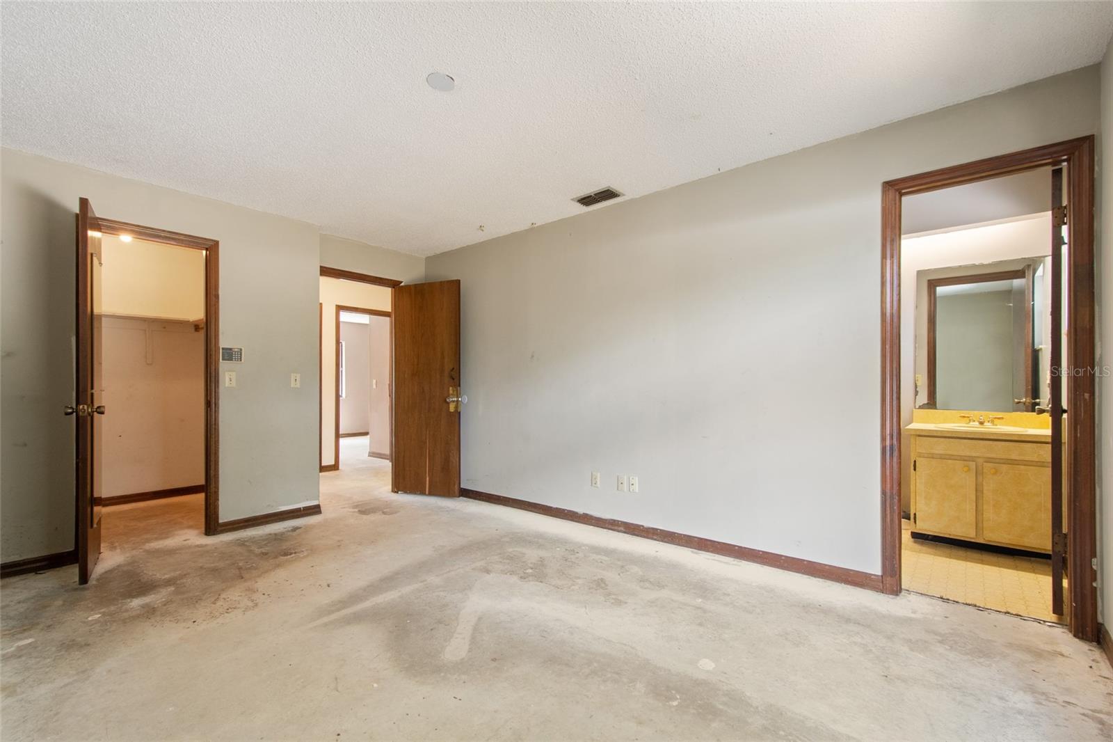 10722 WHISPERWOOD LN, ORLANDO, FL, 32837