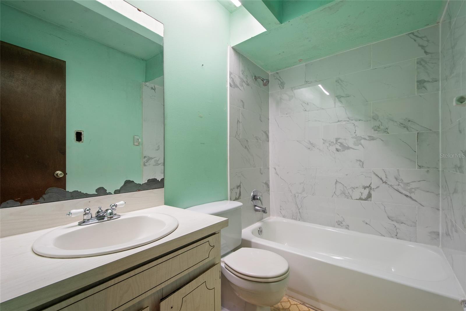 10722 WHISPERWOOD LN, ORLANDO, FL, 32837