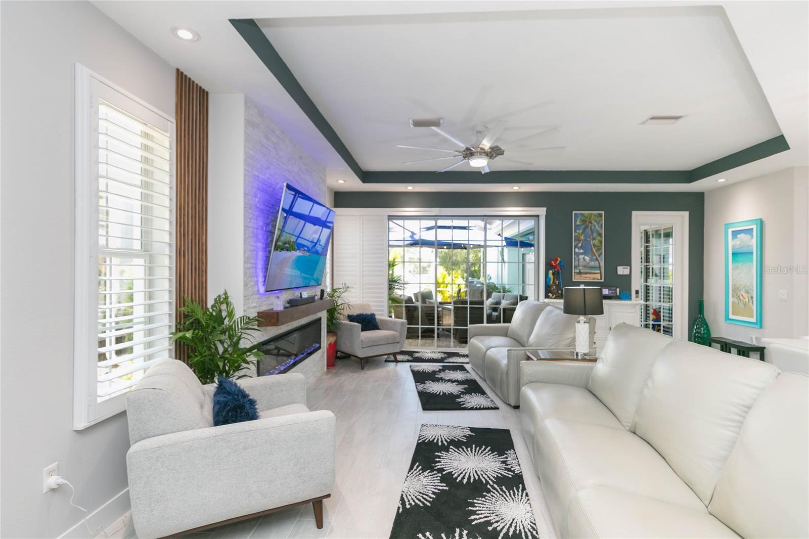 204 LATITUDE PL, APOLLO BEACH, FL, 33572