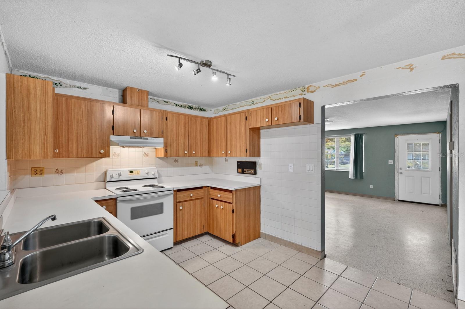 612 JOHNSON DR, ORMOND BEACH, FL, 32174