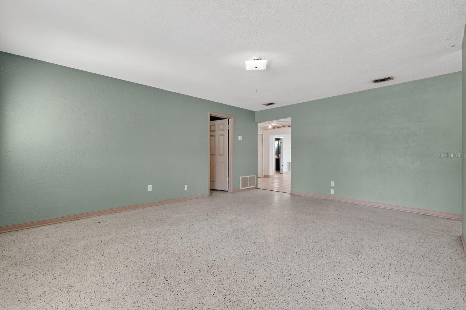 612 JOHNSON DR, ORMOND BEACH, FL, 32174