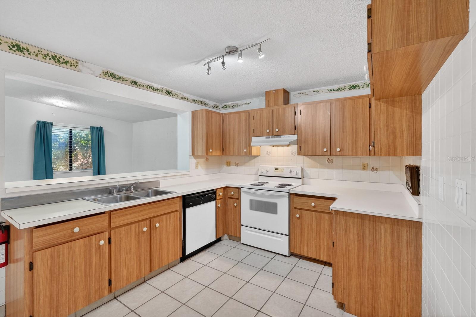 612 JOHNSON DR, ORMOND BEACH, FL, 32174