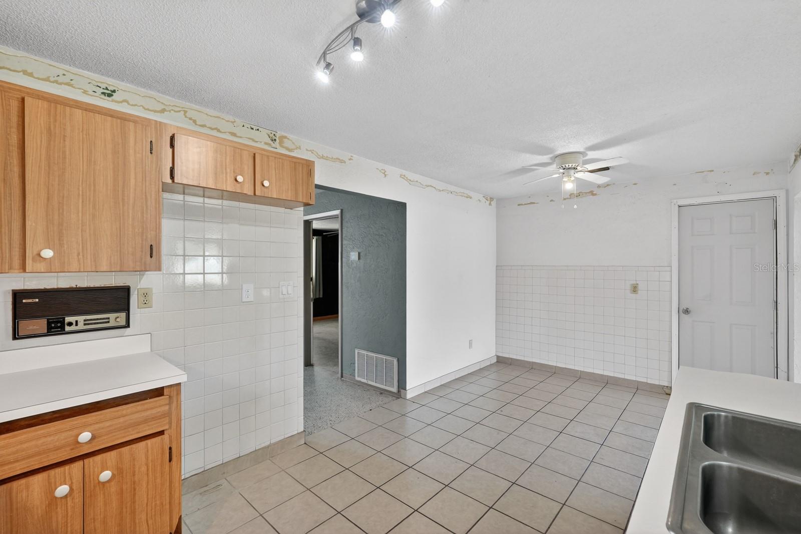 612 JOHNSON DR, ORMOND BEACH, FL, 32174