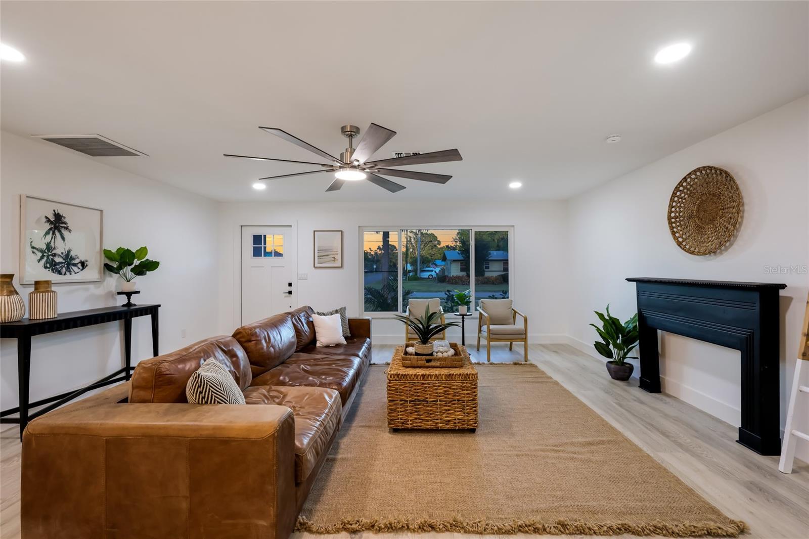 120 43RD ST NW, BRADENTON, FL, 34209