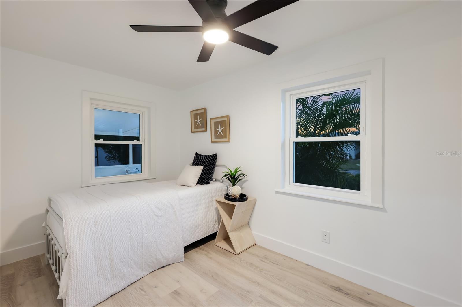 120 43RD ST NW, BRADENTON, FL, 34209