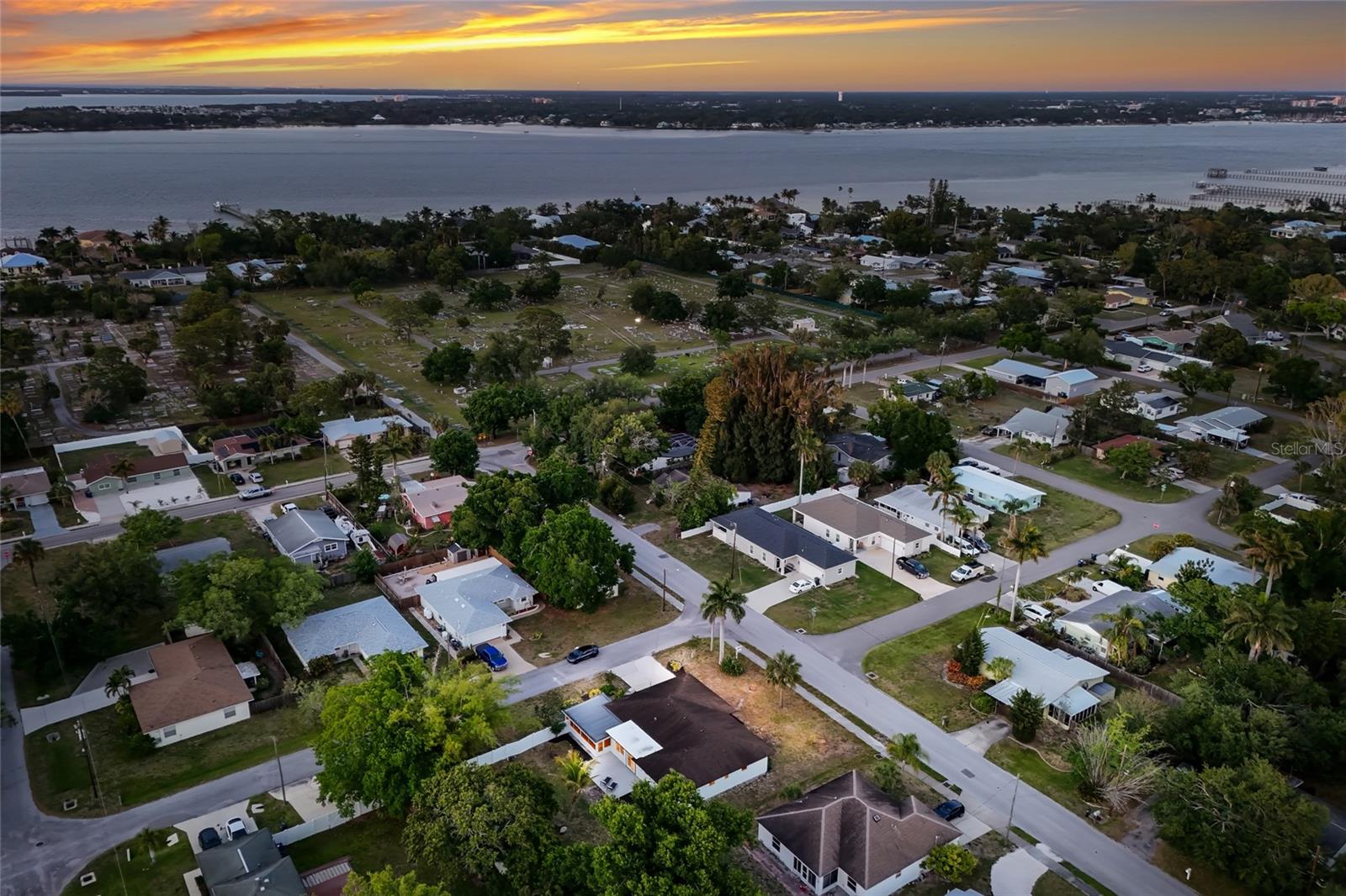 120 43RD ST NW, BRADENTON, FL, 34209