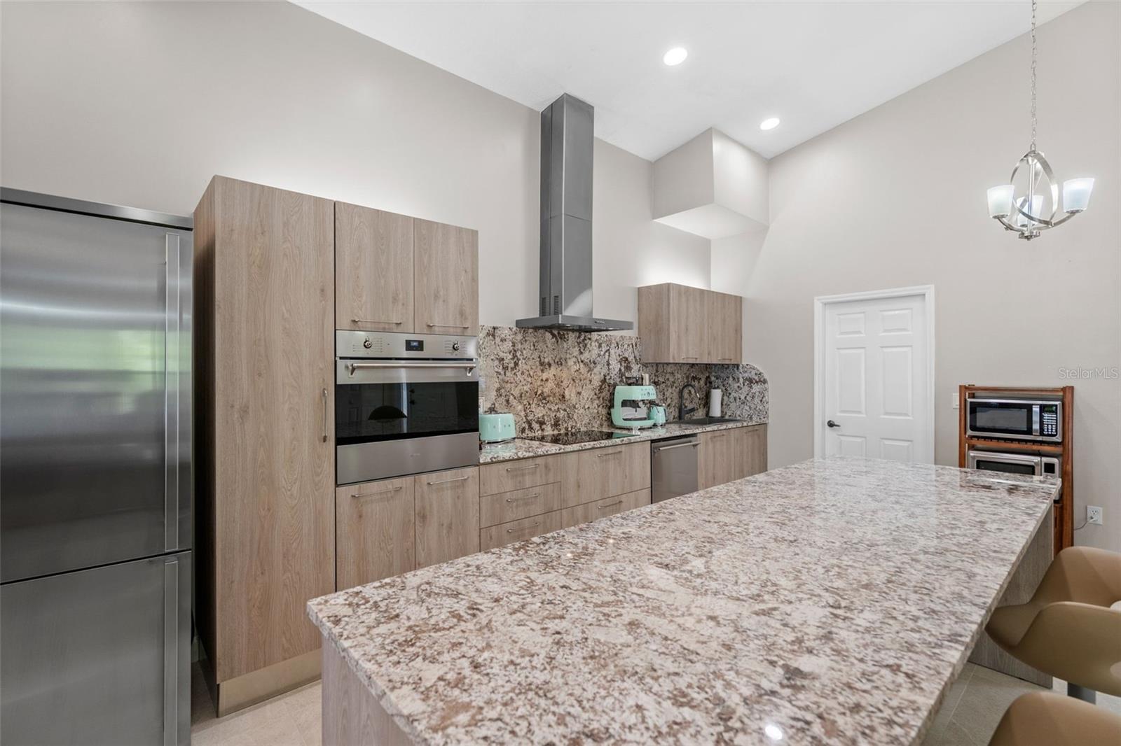 4334 MARCOTT CIR, SARASOTA, FL, 34233