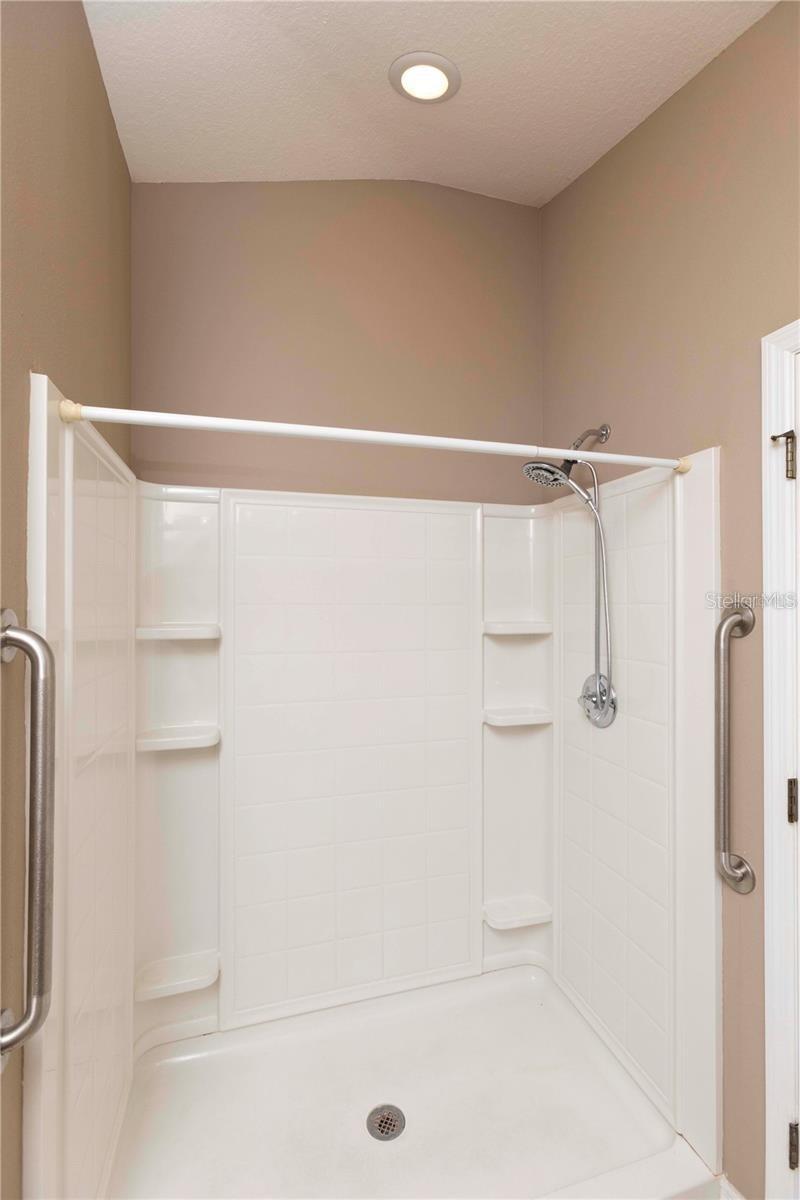 8409 BLUE ROCK DR, NEW PORT RICHEY, FL, 34653