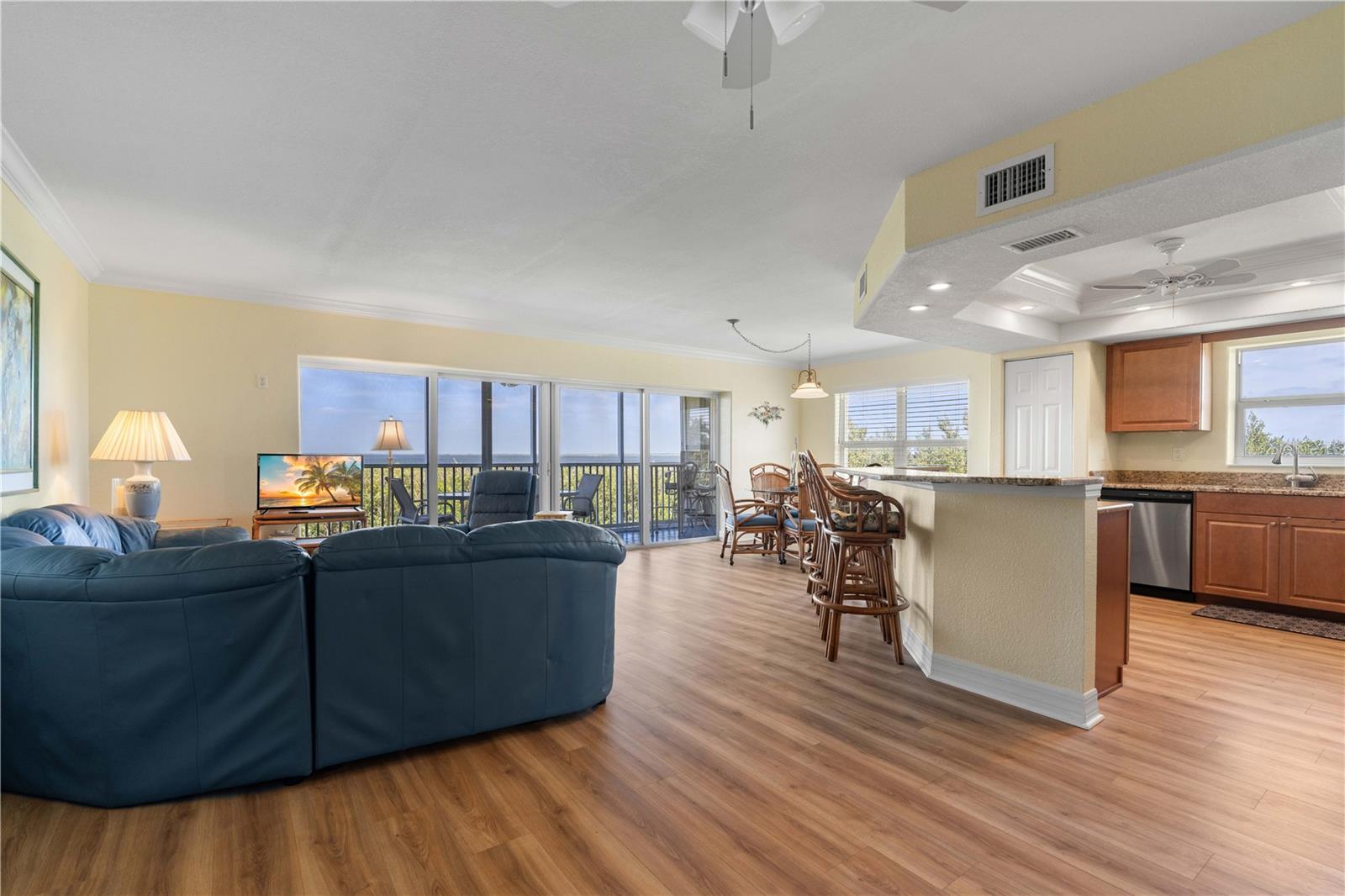 101 N MARION CT #215, PUNTA GORDA, FL, 33950