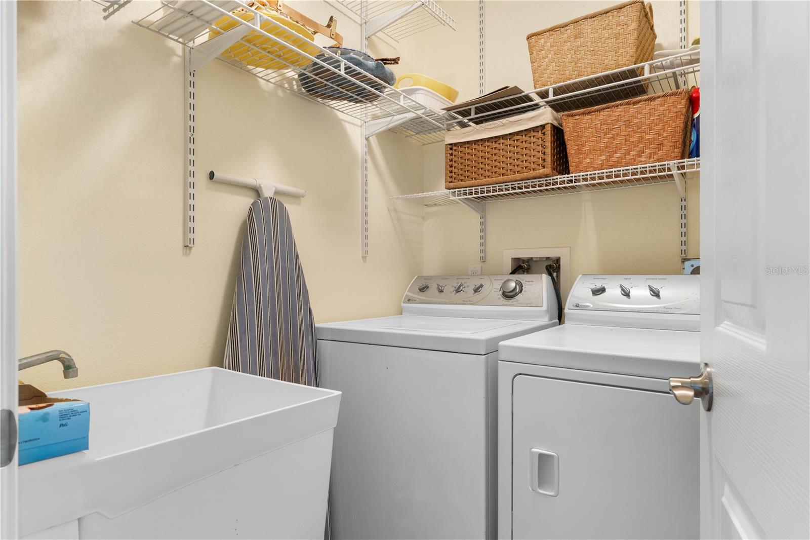 101 N MARION CT #215, PUNTA GORDA, FL, 33950