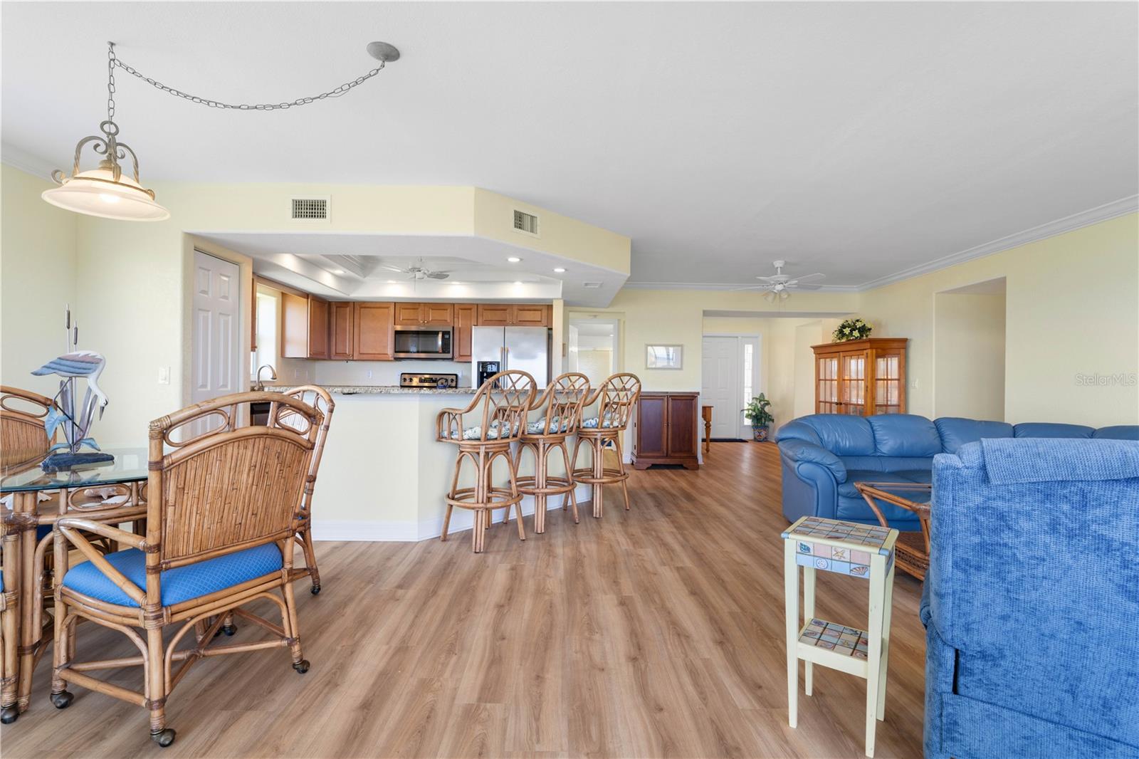 101 N MARION CT #215, PUNTA GORDA, FL, 33950