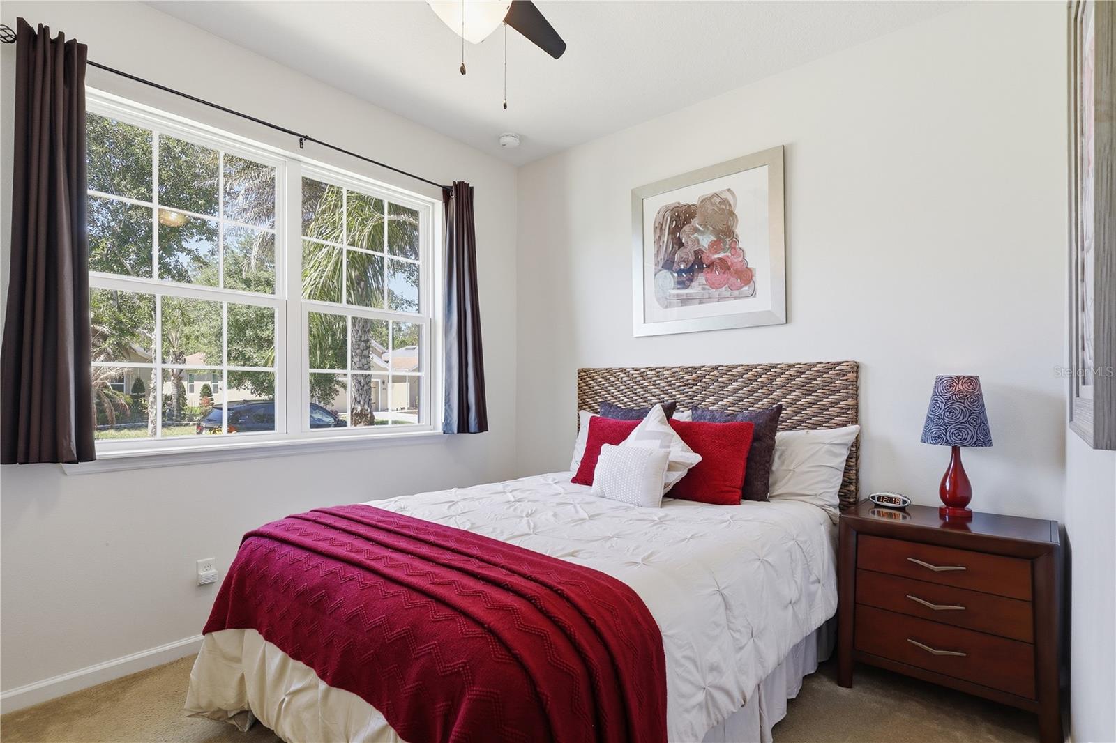 124 S HUMMINGBIRD PL, PALM COAST, FL, 32164