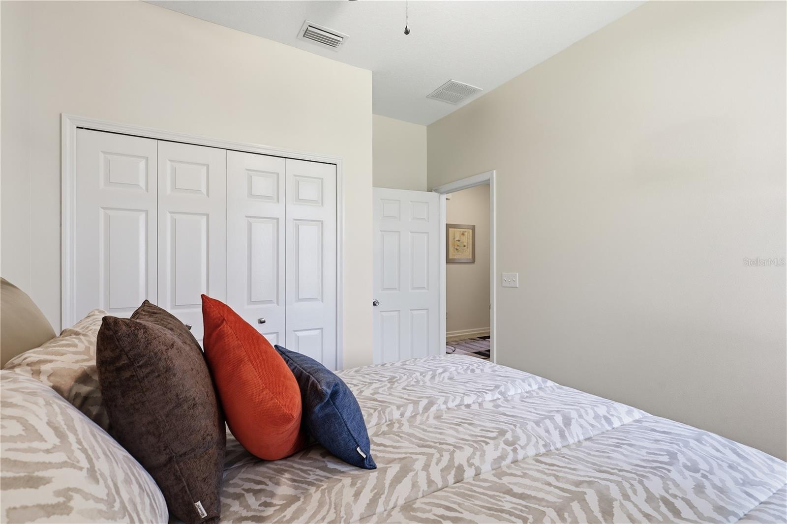 124 S HUMMINGBIRD PL, PALM COAST, FL, 32164