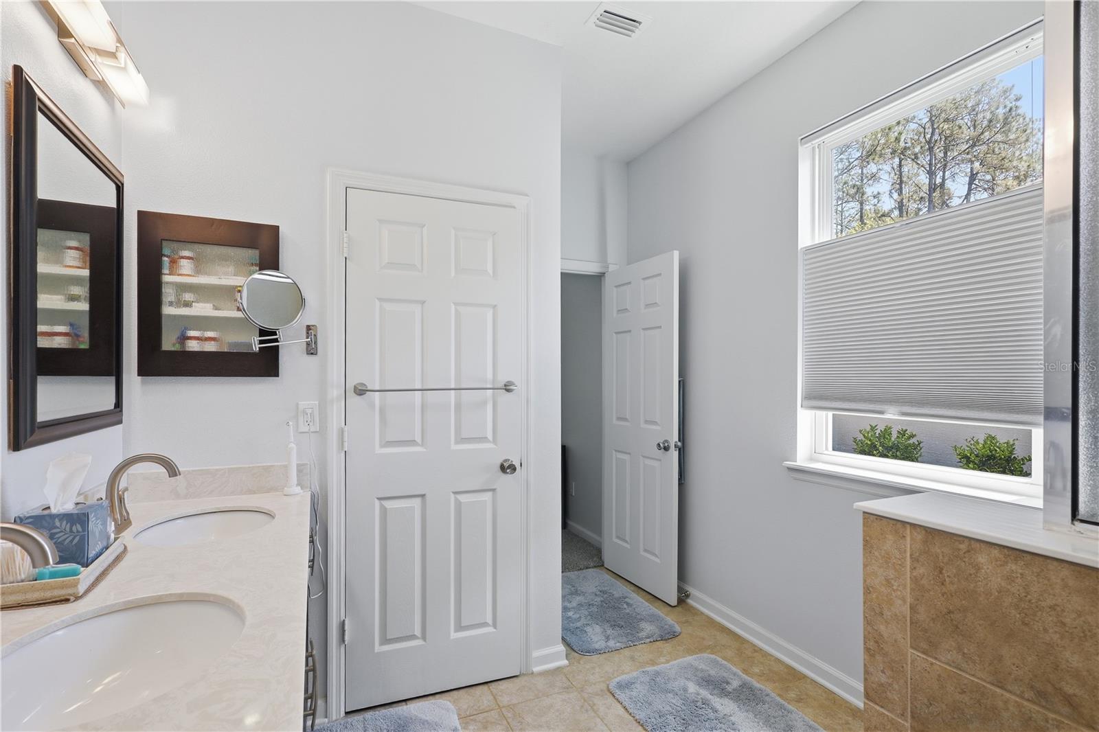 124 S HUMMINGBIRD PL, PALM COAST, FL, 32164