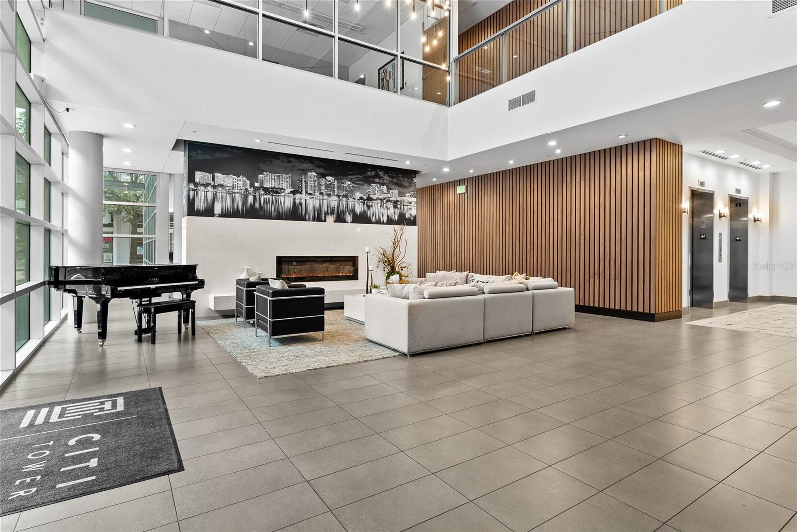 101-1 LAKE AVE, ORLANDO, FL, 32801