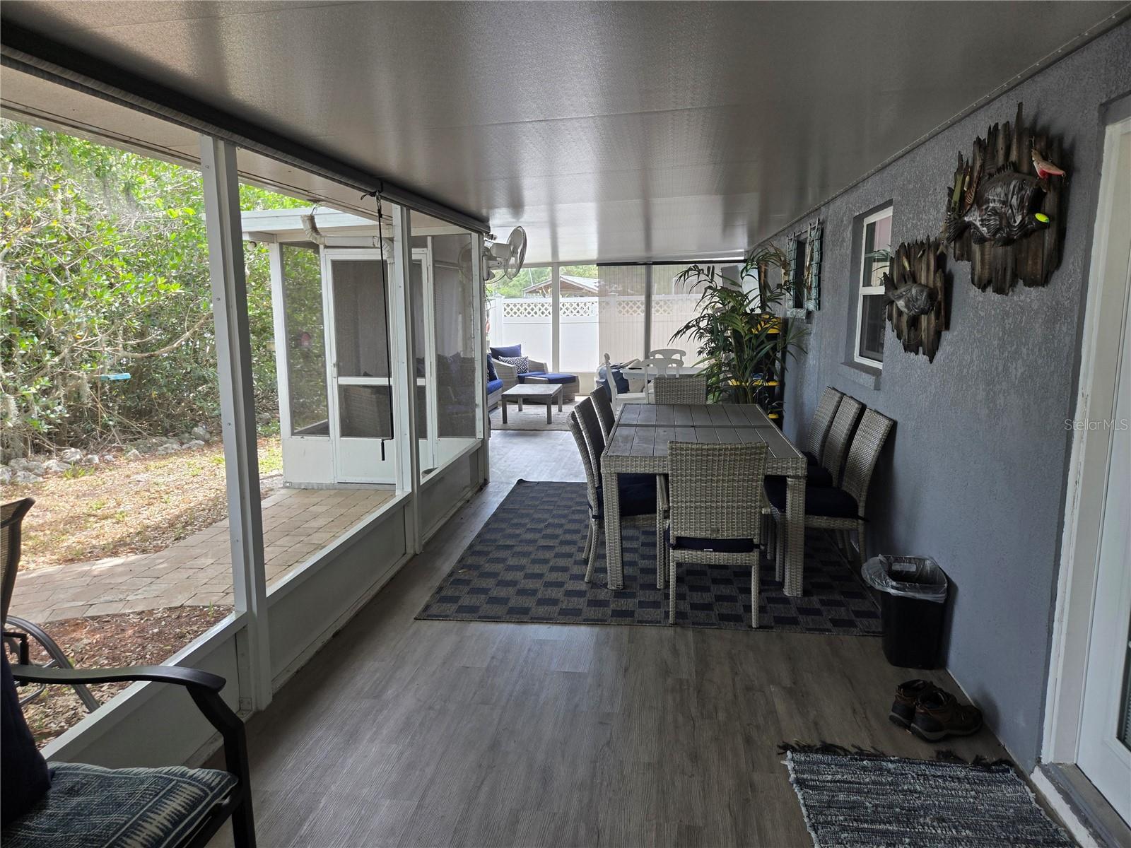 107 6TH ST NW, RUSKIN, FL, 33570