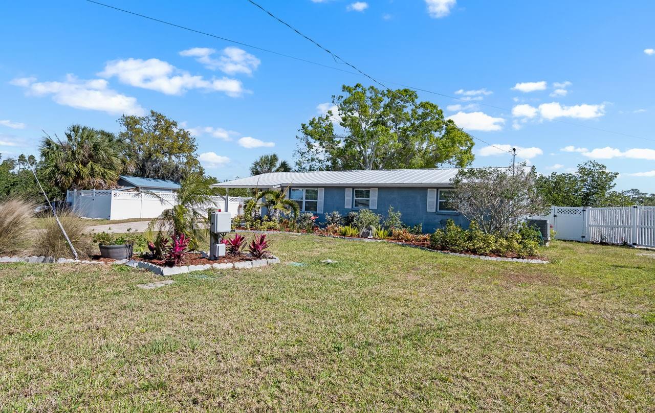 107 6TH ST NW, RUSKIN, FL, 33570