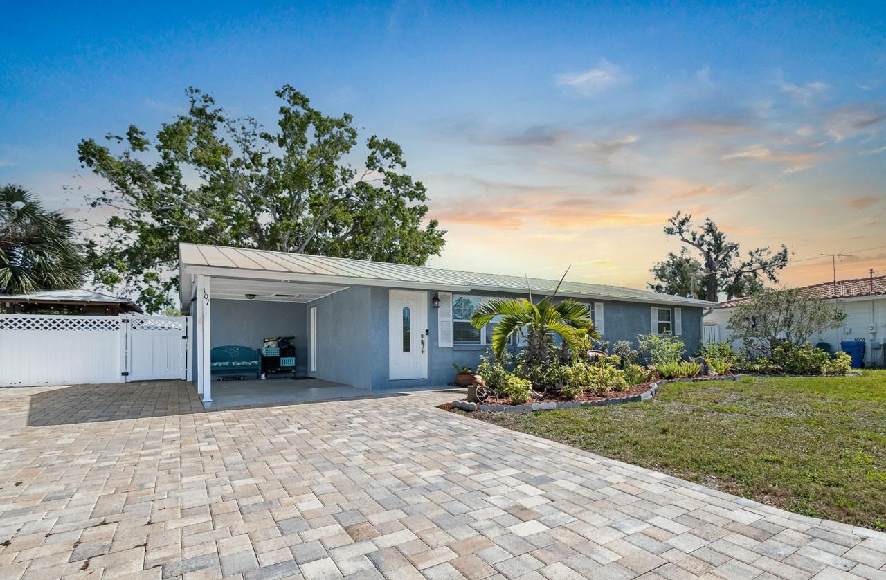 107 6TH ST NW, RUSKIN, FL, 33570