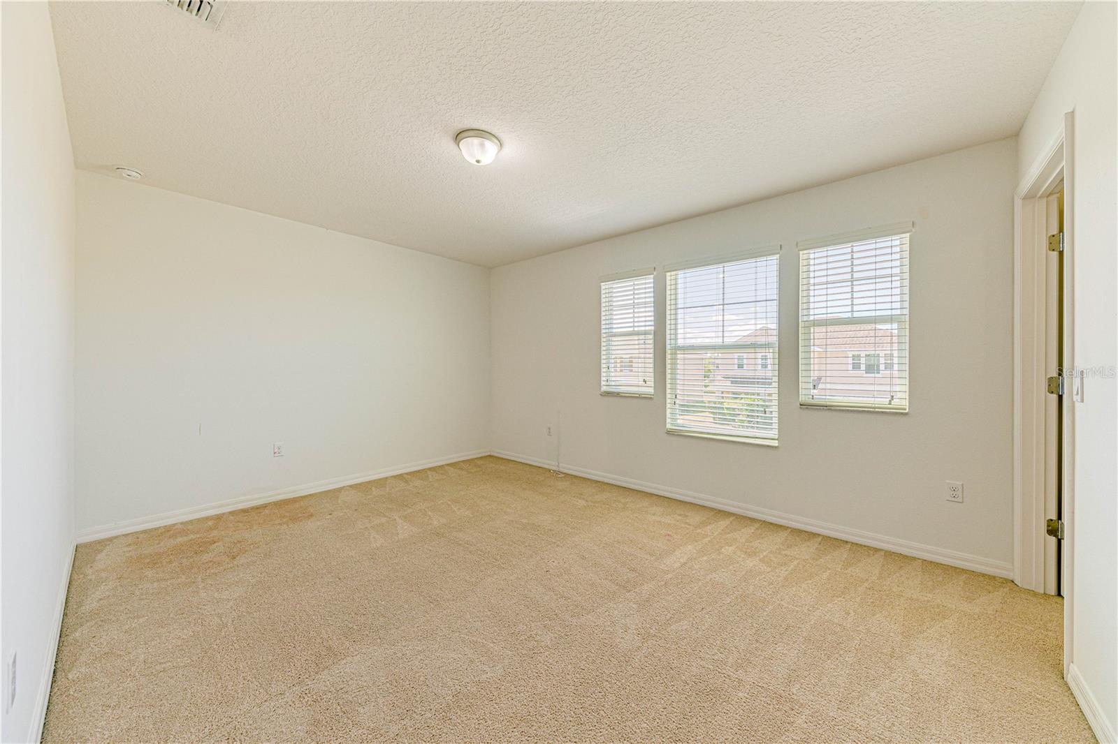 2251 WAUKEGAN DR, KISSIMMEE, FL, 34758