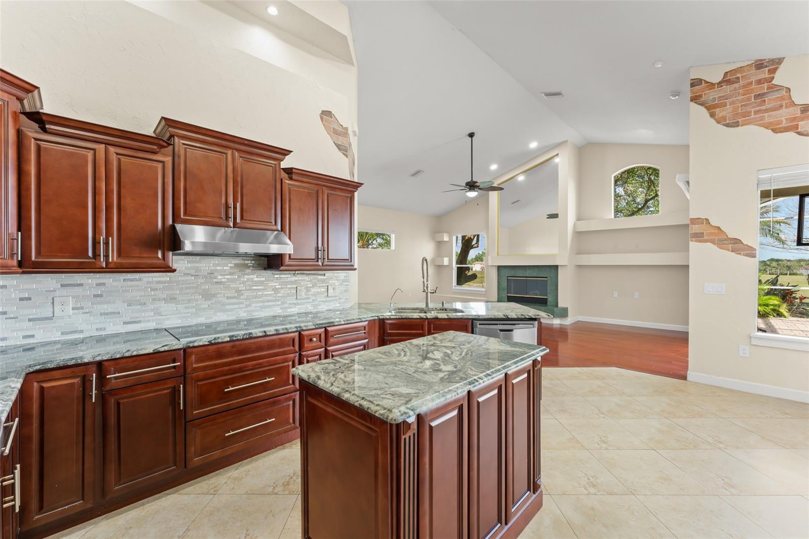 2211 LANGLEY CIR, ORLANDO, FL, 32835