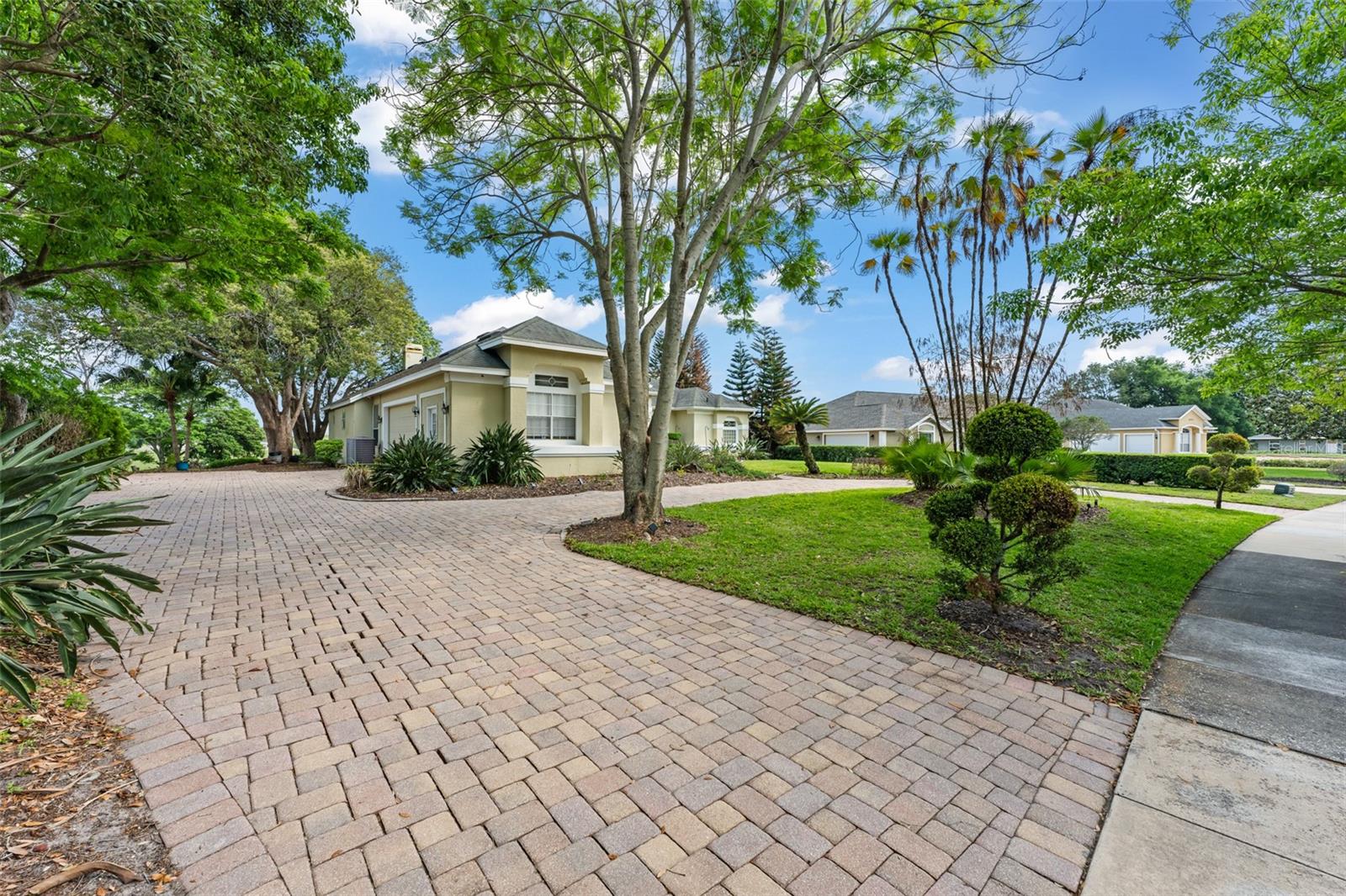 2211 LANGLEY CIR, ORLANDO, FL, 32835