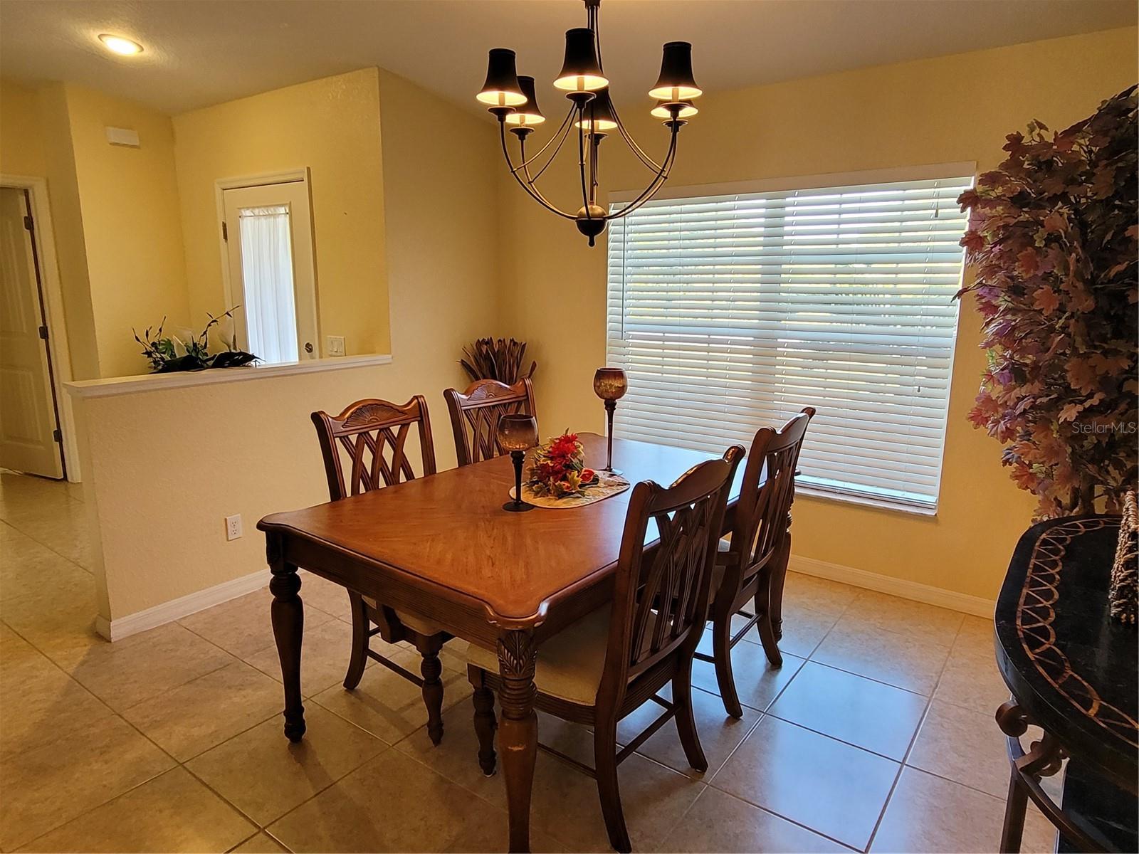 9458 MODESTO CIR, PORT CHARLOTTE, FL, 33981