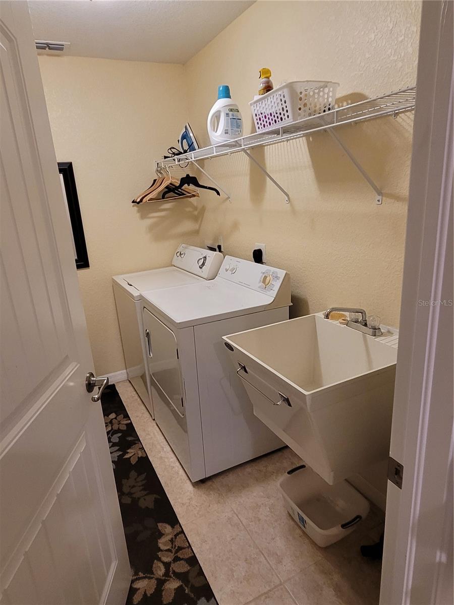 9458 MODESTO CIR, PORT CHARLOTTE, FL, 33981