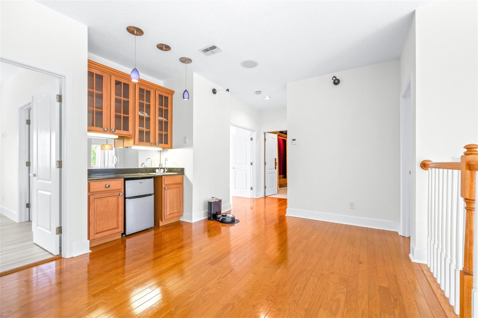 10102 DEERCLIFF DR, TAMPA, FL, 33647