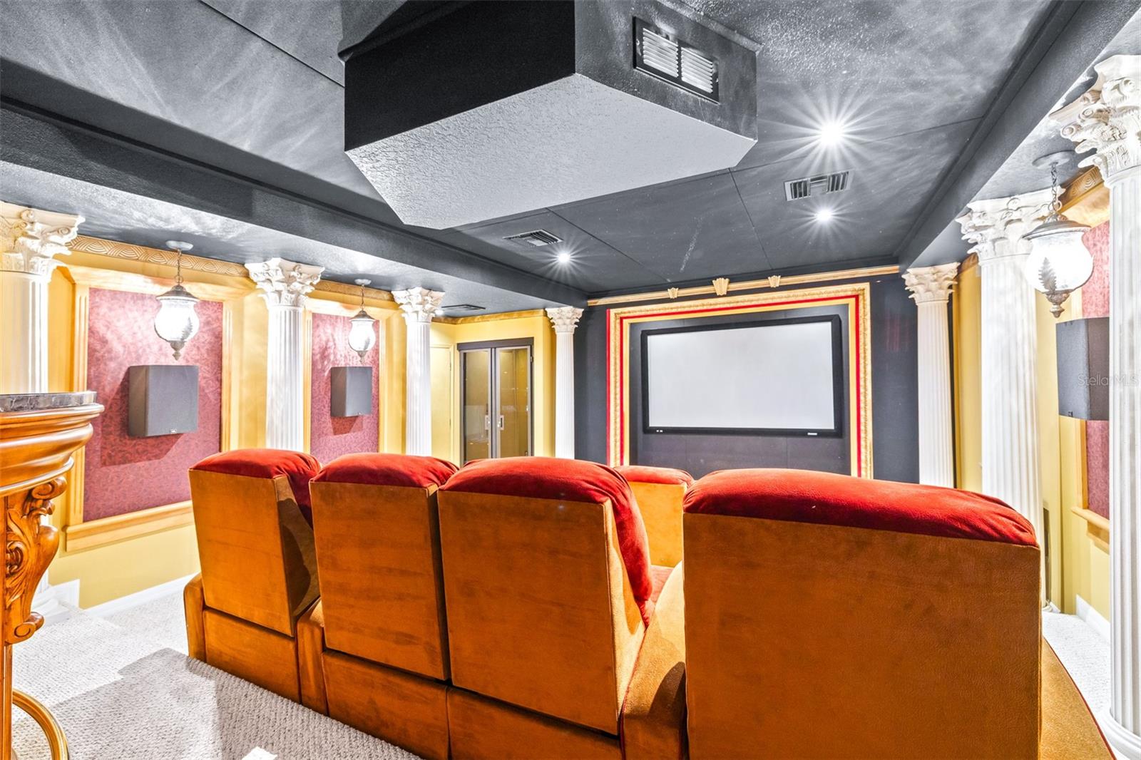 10102 DEERCLIFF DR, TAMPA, FL, 33647