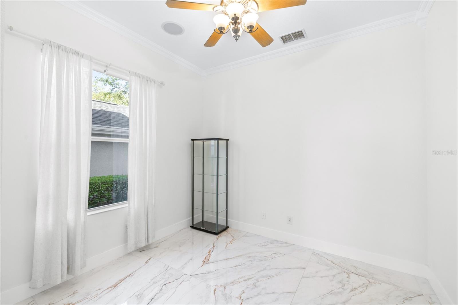 10102 DEERCLIFF DR, TAMPA, FL, 33647