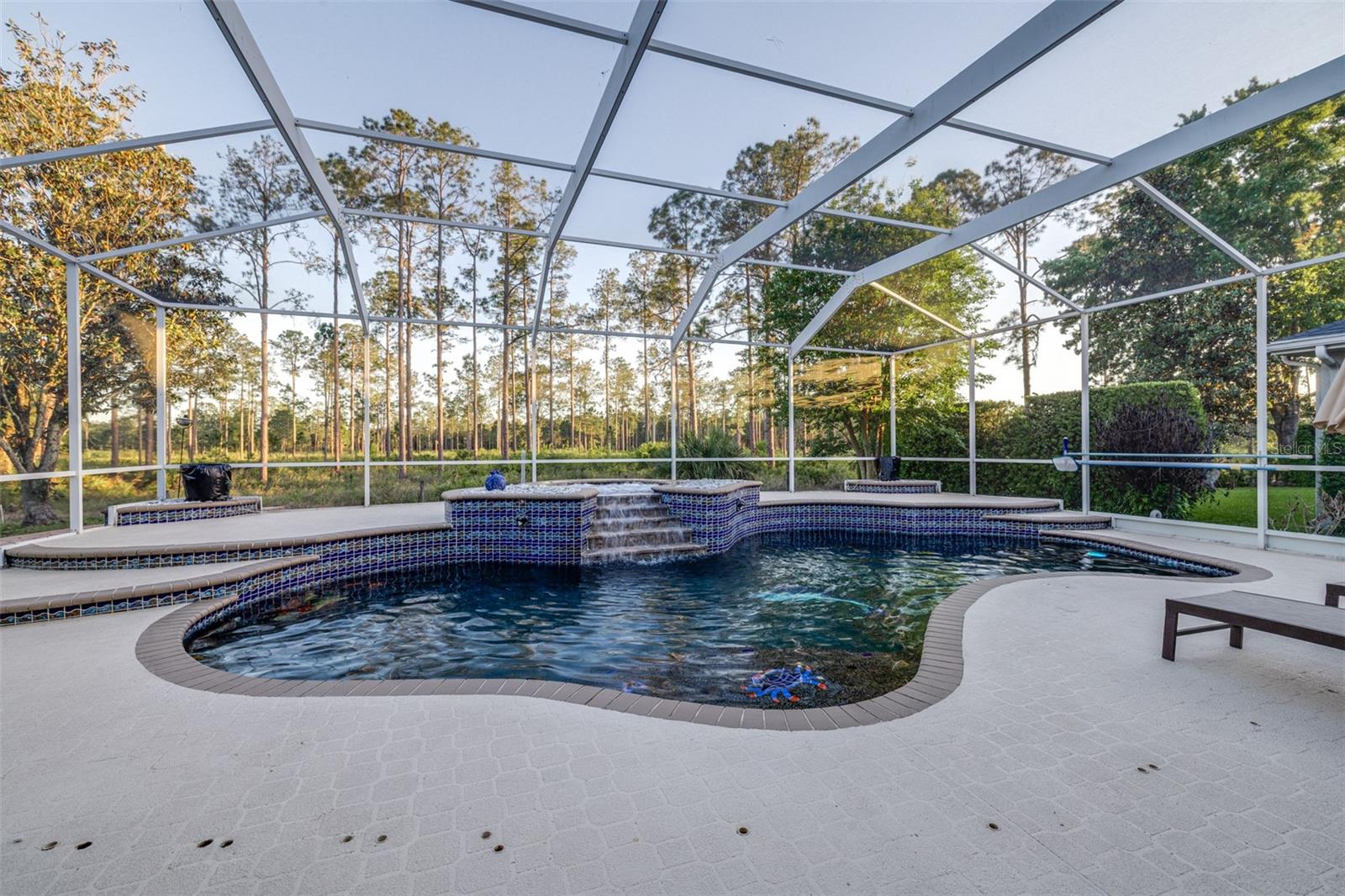 10102 DEERCLIFF DR, TAMPA, FL, 33647