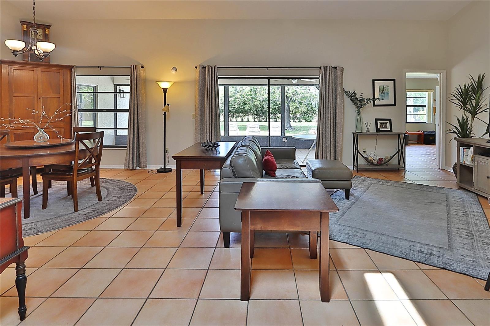 19814 DEER HOLLOW LN, LUTZ, FL, 33548