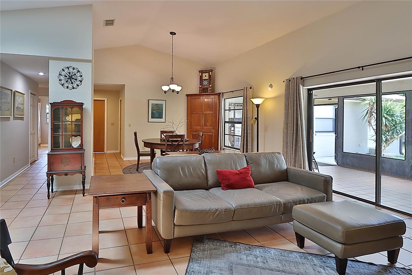 19814 DEER HOLLOW LN, LUTZ, FL, 33548