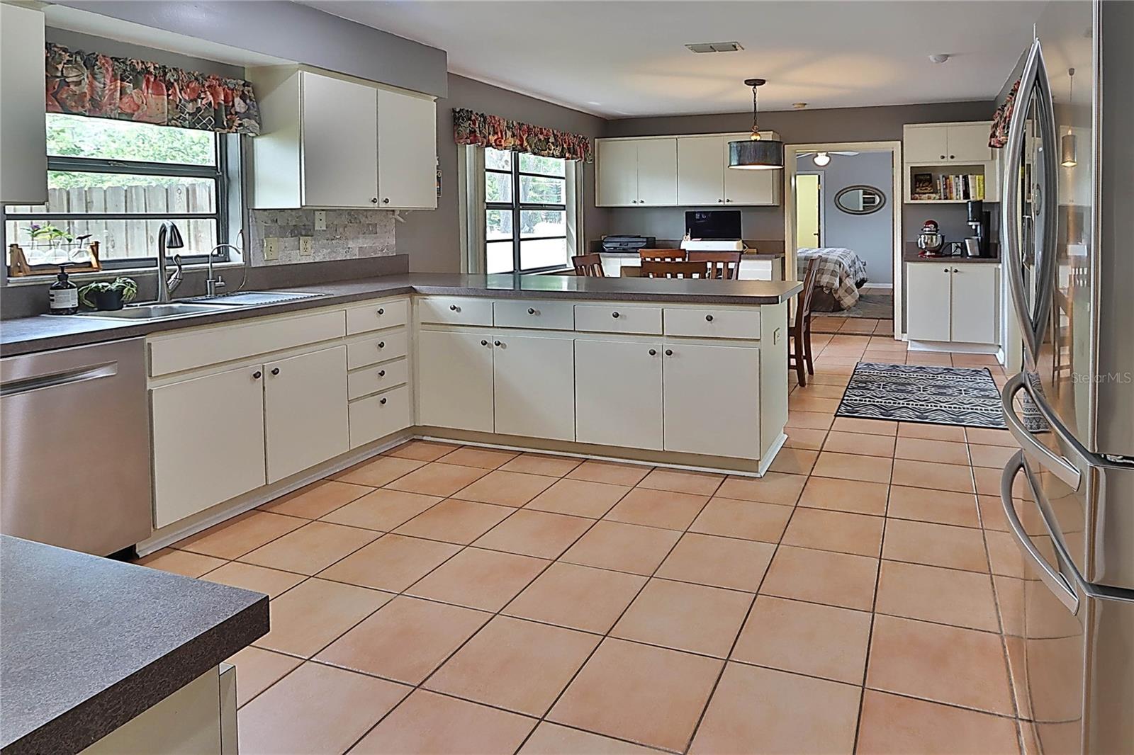 19814 DEER HOLLOW LN, LUTZ, FL, 33548