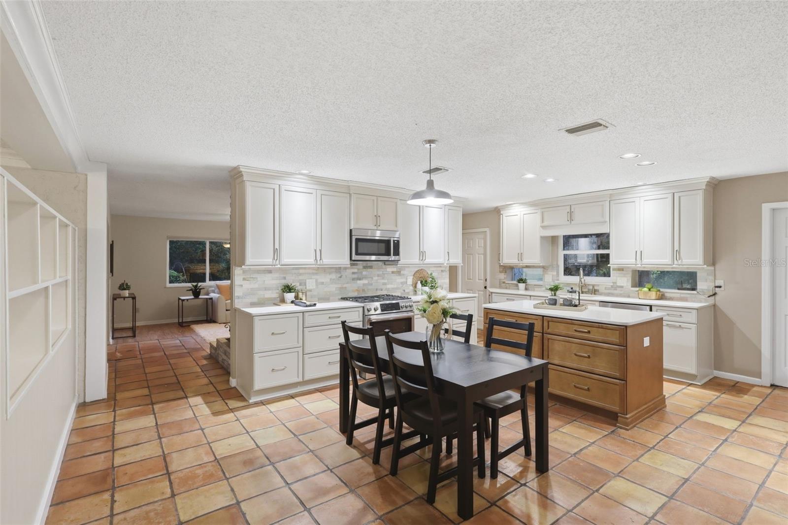 1650 E UNIVERSITY AVE, ORANGE CITY, FL, 32763