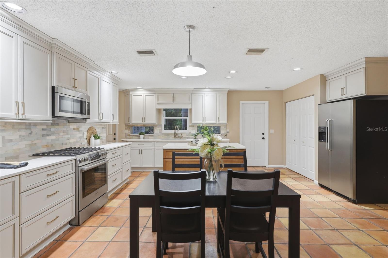 1650 E UNIVERSITY AVE, ORANGE CITY, FL, 32763