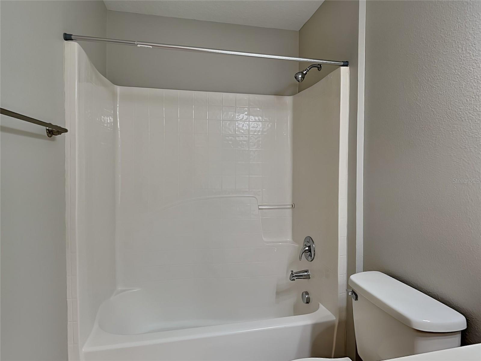 EUSTIS REMINGTON CLUB PH 02 LT 61 ORB, EUSTIS, FL, 32726