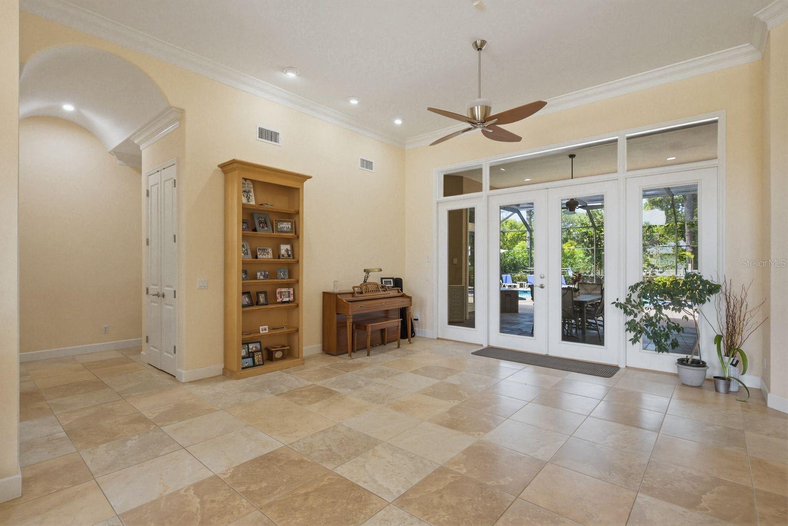 976 CYPRESS COVE WAY, TARPON SPRINGS, FL, 34688