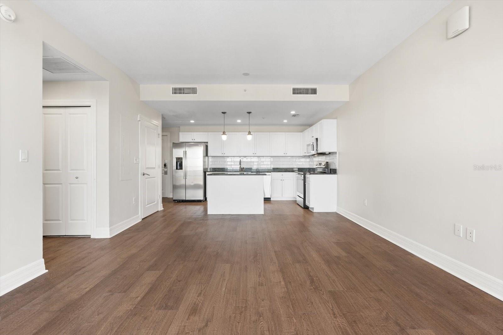 536 BAHIA BEACH BLVD #401A, RUSKIN, FL, 33570