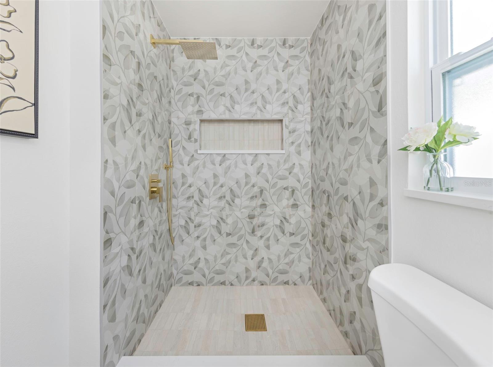 12909 PINEWAY DR, LARGO, FL, 33773