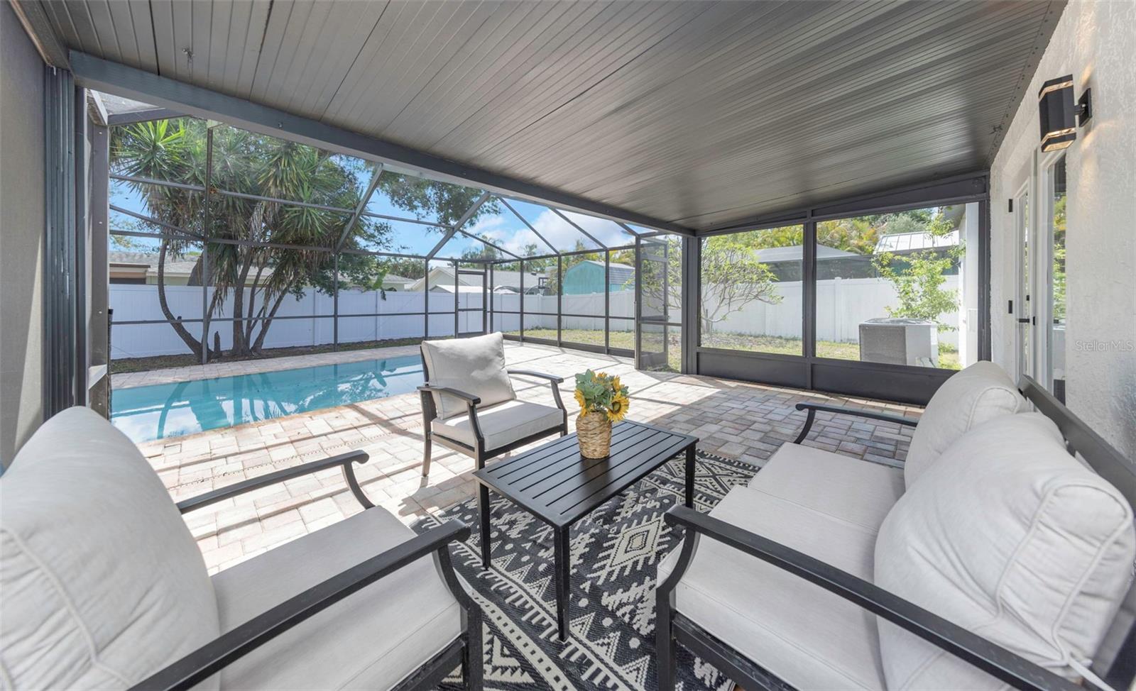 12909 PINEWAY DR, LARGO, FL, 33773