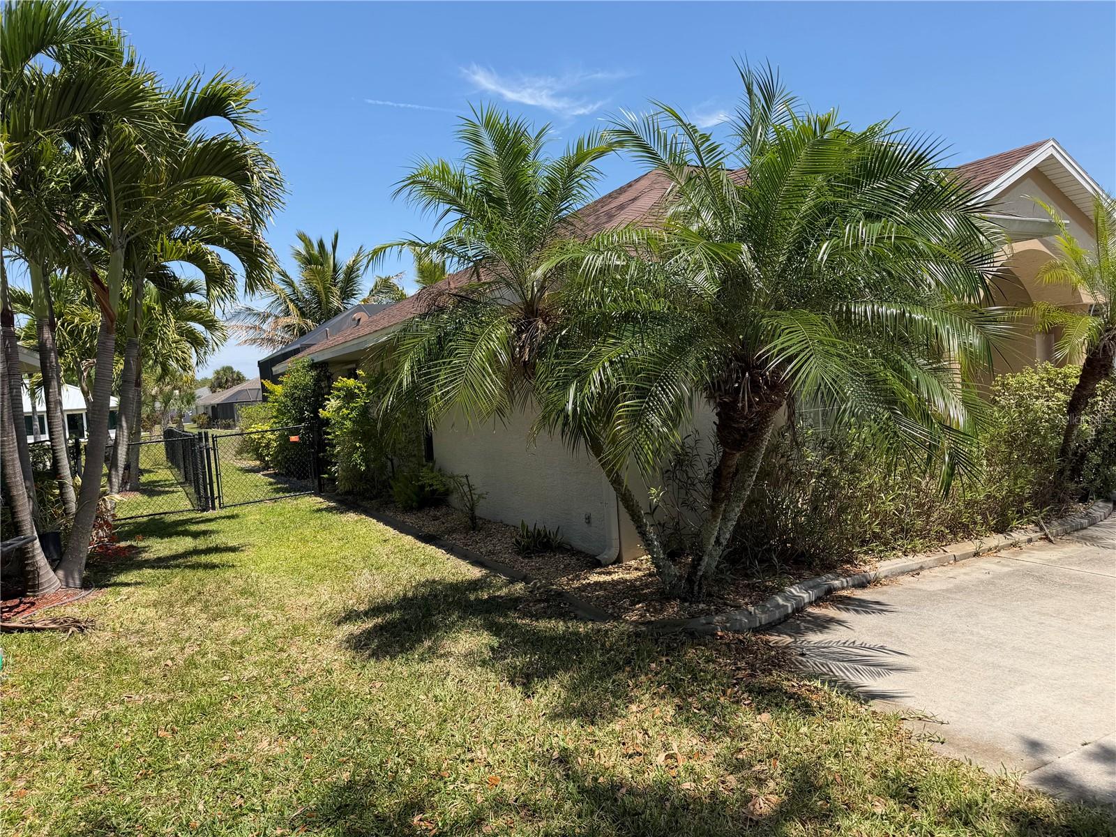 138 BROADMOOR LN, ROTONDA WEST, FL, 33947