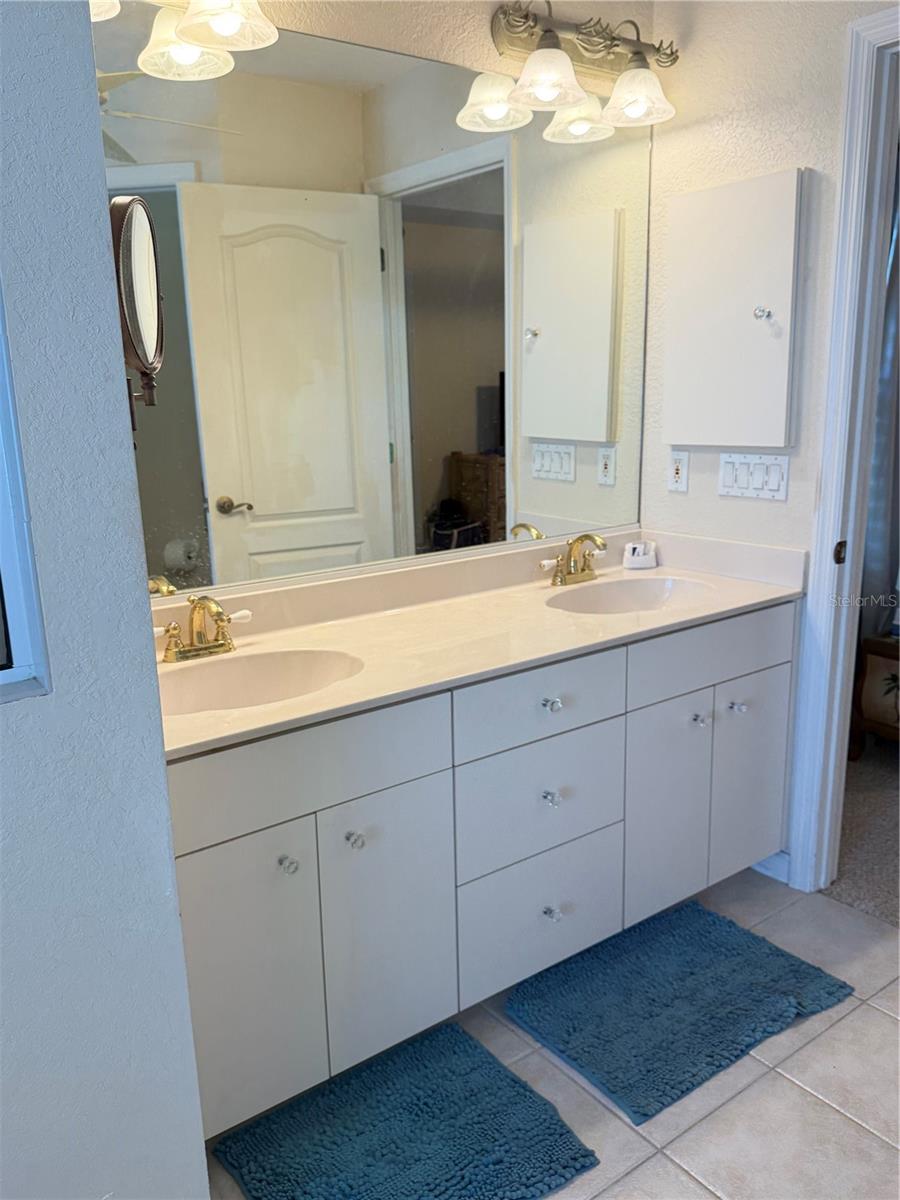 138 BROADMOOR LN, ROTONDA WEST, FL, 33947